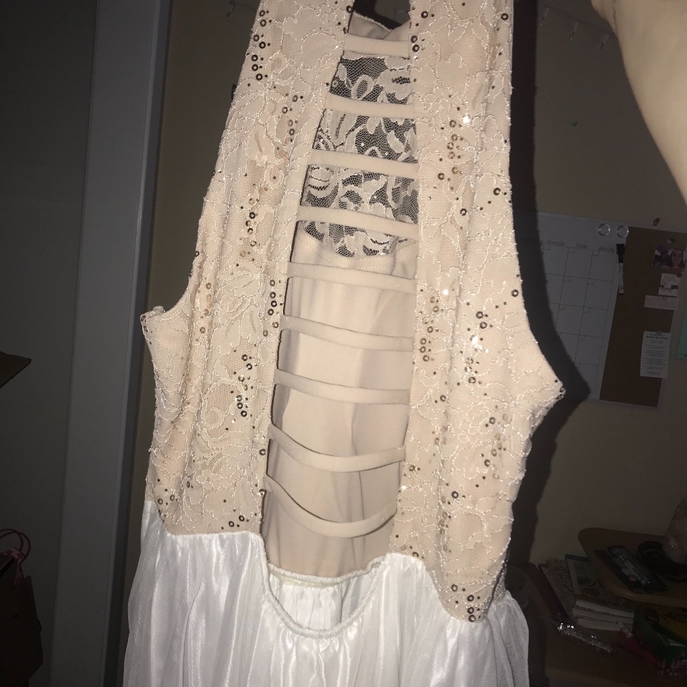 Prom Dress - Picture 3 of 6